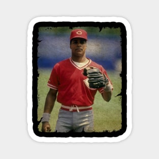 Barry Larkin in Cincinnati Reds Magnet