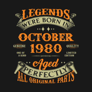 43rd Birthday Gift Legends Born In October 1980 43 Years Old T-Shirt