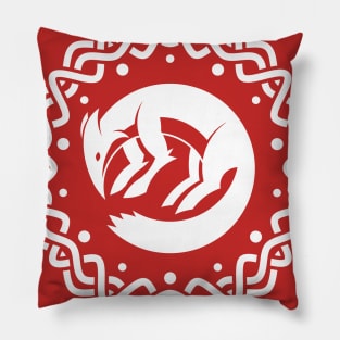 Celtic Fox - white Pillow