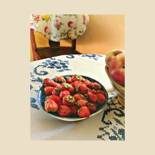 Cooking - Plate Of Strawberries T-Shirt