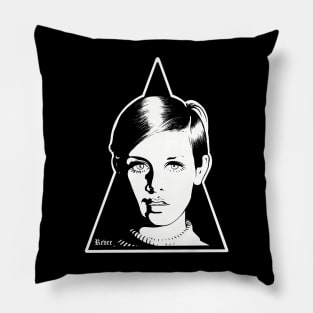 Twiggy Pillow