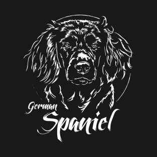 Proud German Spaniel dog portrait hunting dog T-Shirt