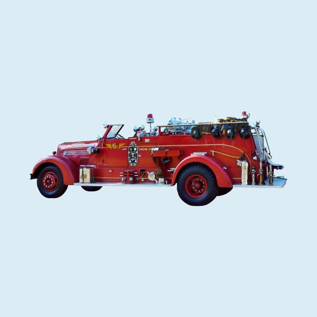 Vintage Fire Engine by SusanSavad