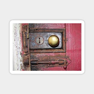 Olden but Golden - Old cottage door lock Magnet