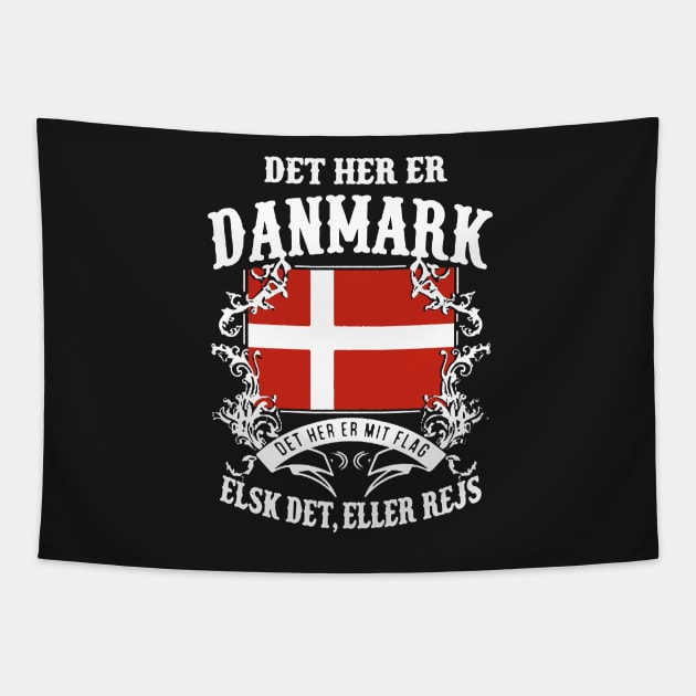 Det Her Er Danmark Tapestry by babettenoella