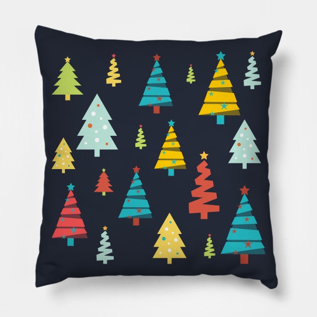 Christmas tree pattern Pillow by AndArte