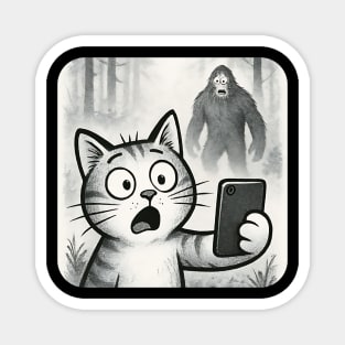 Cat Bigfoot Gift for Women, Men & Kids, Scared Cat Selfie with Sasquatch Magnet