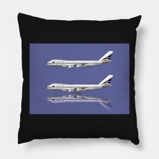 Delta 747-100 Pillow