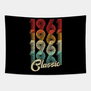 Classic 1961 Vintage 59th Birthday Gift Men Women T-Shirt Tapestry