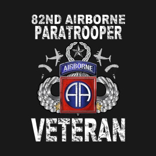 82nd Airborne Paratrooper Veteran- Vintage Veteran T-Shirt