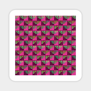 Red clover checkerboard Magnet