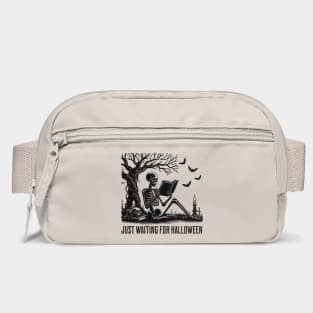 Book Lover Just Waiting For Halloween fun skeleton design Bag