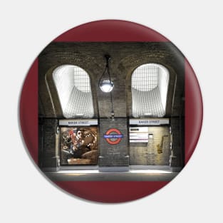 Baker Street Gerry Rafferty Pin