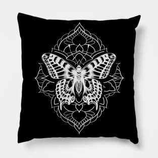 Butterfly mandala Pillow