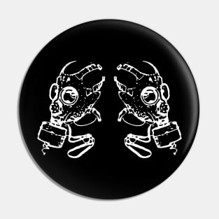 Gasmasks Pin