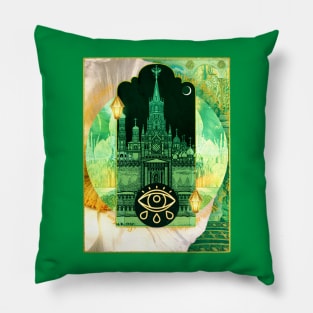 emerald city dreams Pillow