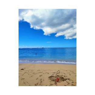 Sunny Shore Of Waikiki Beach, Hawaii T-Shirt