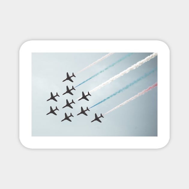 Red Arrows in flight - 2011 Magnet by SimplyMrHill
