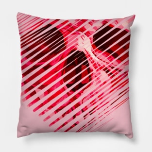 Skull Heart torn Pillow