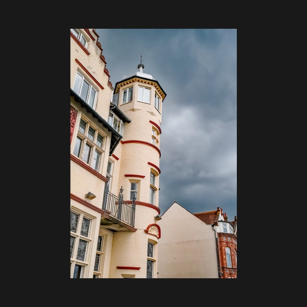 Victorain Hotel on the seafront by yackers1