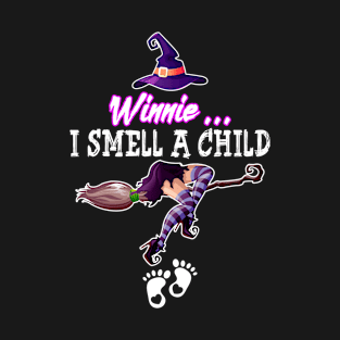 I Smell A Child Pregnancy Halloween Costumes T-Shirt