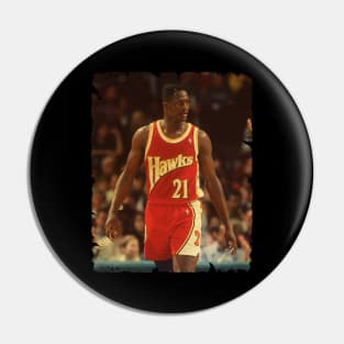 Dominique Wilkins - Vintage Design Of Basketball Pin