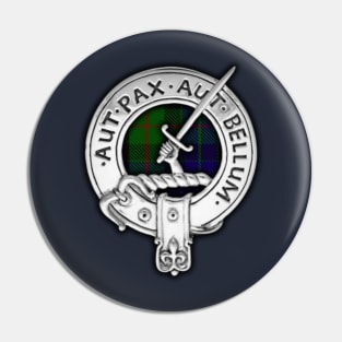 Clan Gunn Crest & Tartan Pin