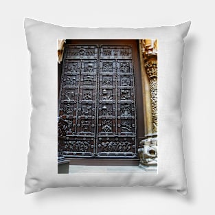 London. A Door in Victoria and Albert Museum. Great Britain 2009 Pillow