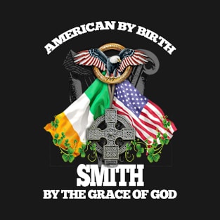 SMITH Family Name Irish American T-Shirt