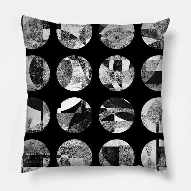 Somniorum: Beggelaut 02 (16 circles geometric grid) Pillow by The Glass Pixel