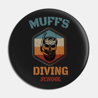 Muffs Diving School - Skull Retro Diving Lover gift Pin