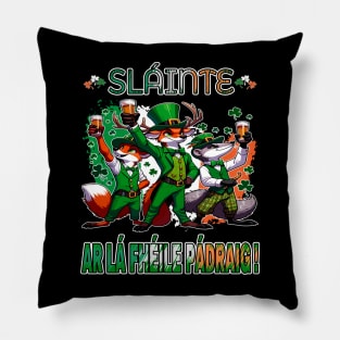 St Patricks Day, Celtic Critters Toast Pillow