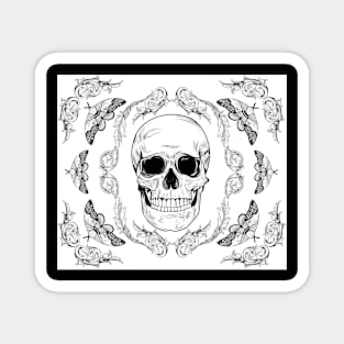 Filigree skull black and white Magnet