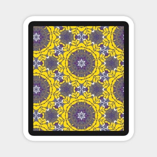 Mandala ornament - yellow-violet Magnet