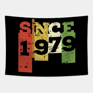 1979 vintage birthday t-shirt Tapestry