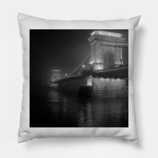 Lánchíd, Budapest Pillow