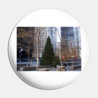 New York Christmas Pin