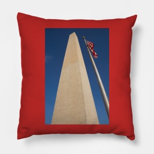 Washington monument Pillow