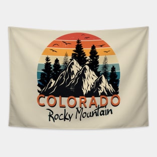 Colorado Tee - Retro Vintage Mountains Nature Hiking T-Shirt Tapestry