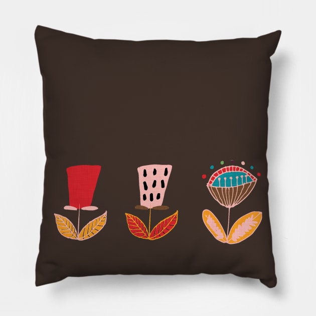 MID CENTURY MODERN GARDEN Pillow by bruxamagica