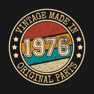 44th Birthday Gift, Vintage 1976, Retro Birthday 44 Years Old T-Shirt