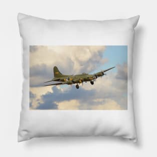 Boeing B-17 Flying Fortress Pillow