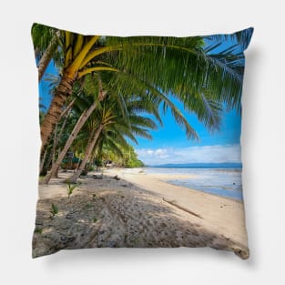 Panaraga Beach, Barobo, Surigao del Sur, Mindanao, Philippines Pillow