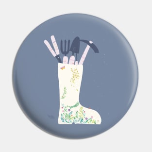 Gardening tools Pin