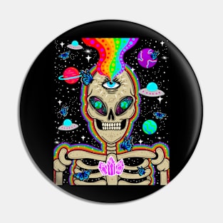 Ancient alien skully Pin