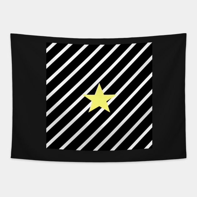 Star - Abstract geometric pattern - black and white. Tapestry by kerens