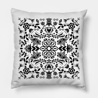 Scandinavian floral ornament Pillow