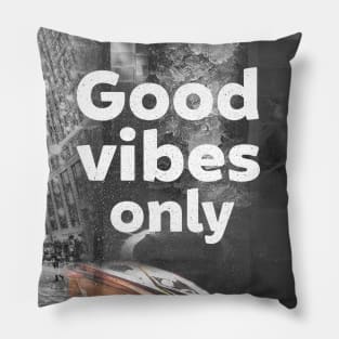 Good vibes only collage Pillow