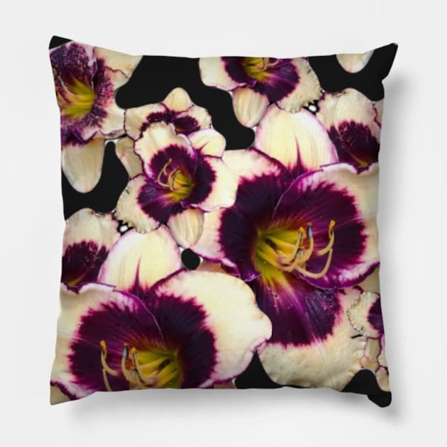 Beautiful summer Lily Pillow by Dillyzip1202