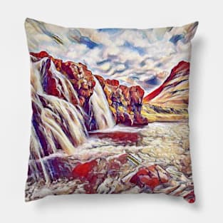 Red rock waterfall Pillow